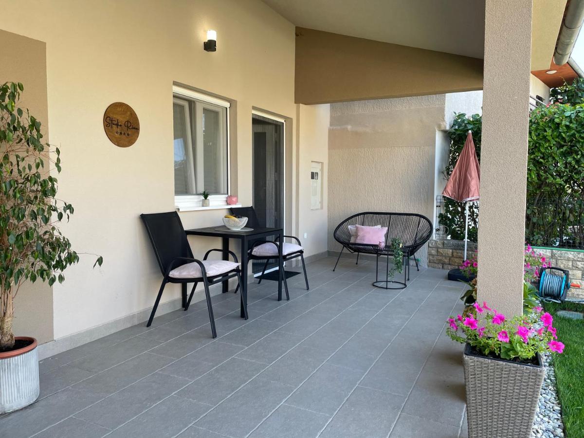 Apartma Riva *